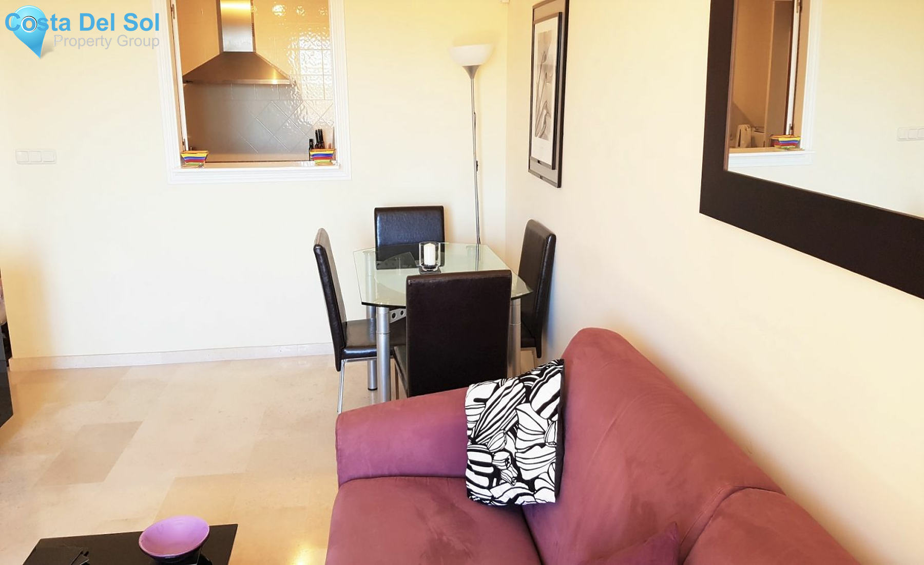 Middle Floor Apartment in Elviria-1130480