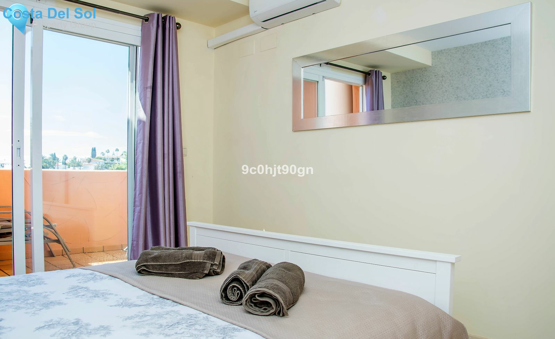 Middle Floor Apartment in Elviria-1468058