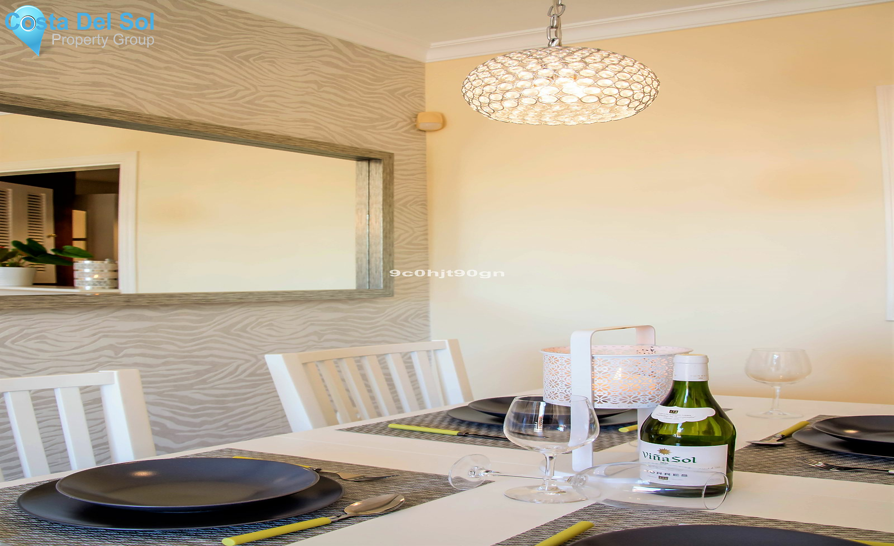 Middle Floor Apartment in Elviria-1468052