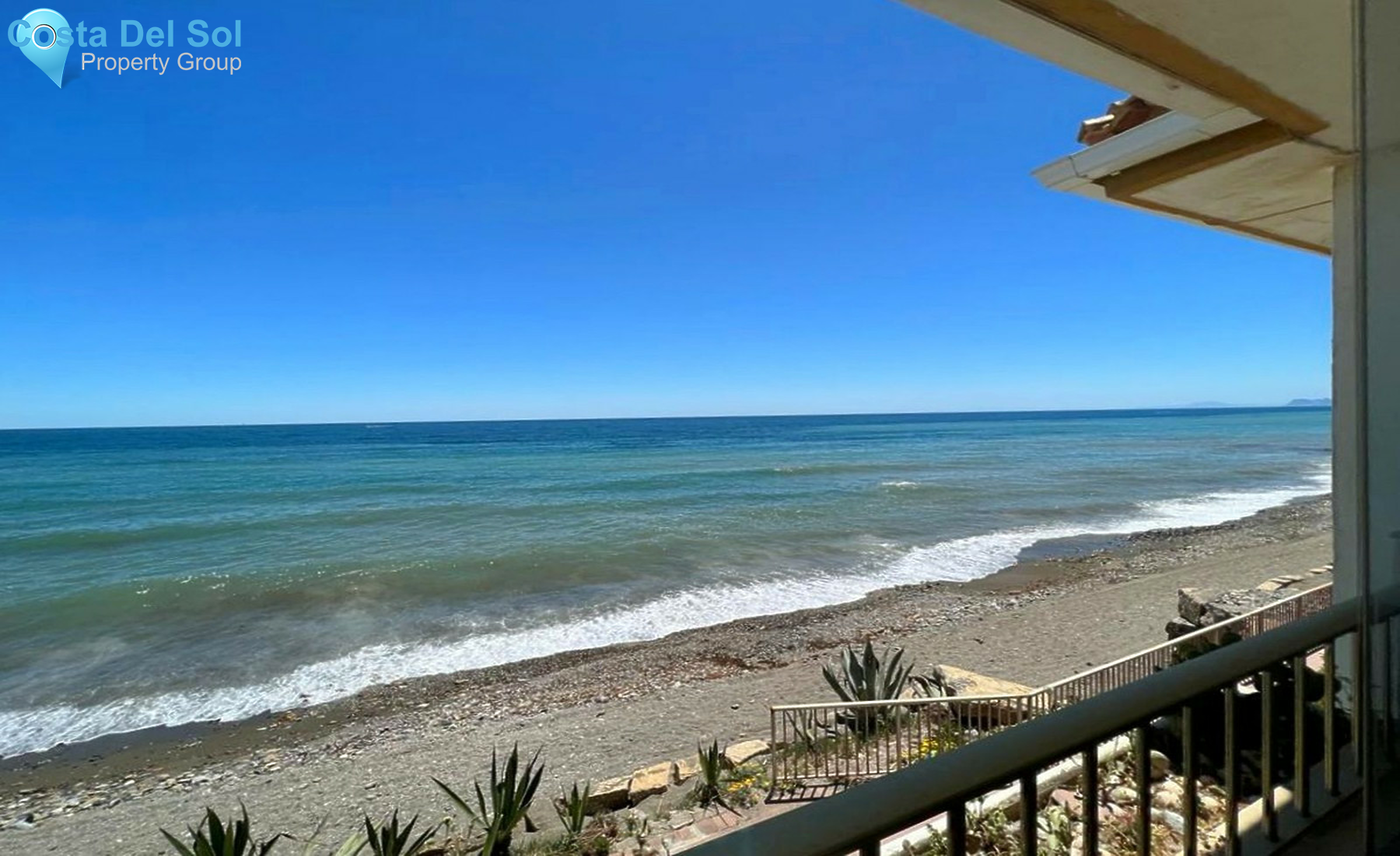 Middle Floor Apartment in Estepona-1244277