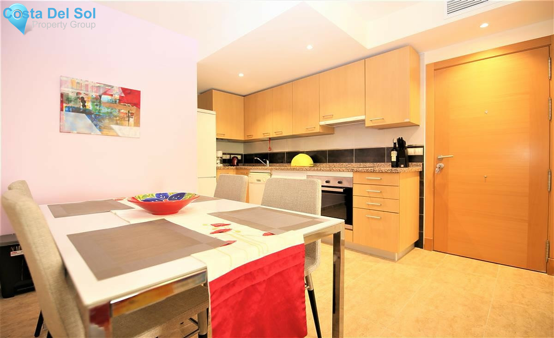Middle Floor Apartment in Estepona-1284019