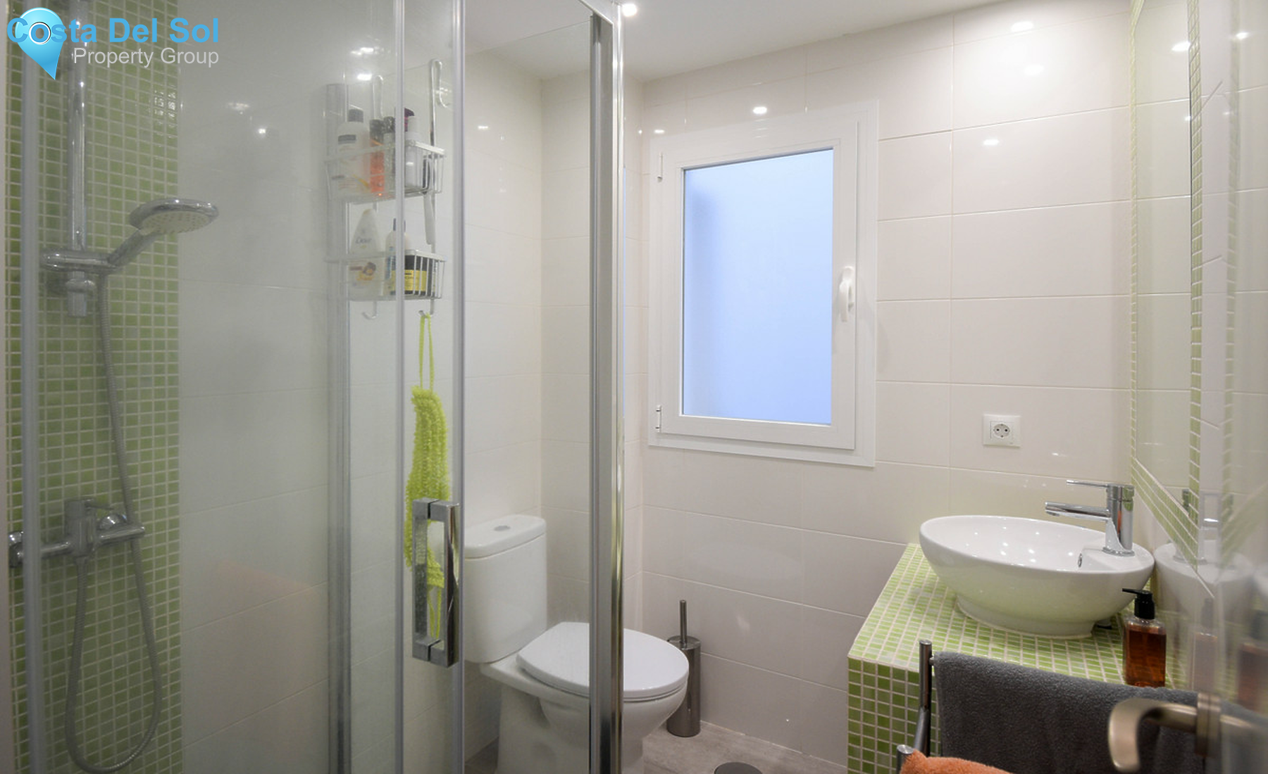 Middle Floor Apartment in Estepona-1292948