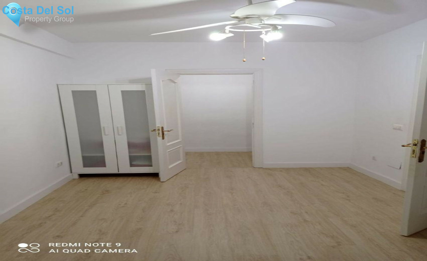 Middle Floor Apartment in Estepona-1300596