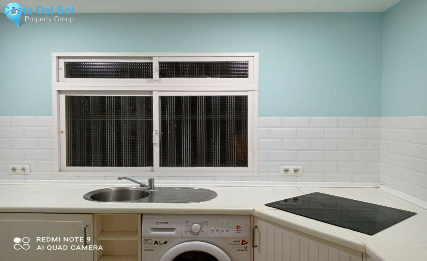 Middle Floor Apartment in Estepona-1300600