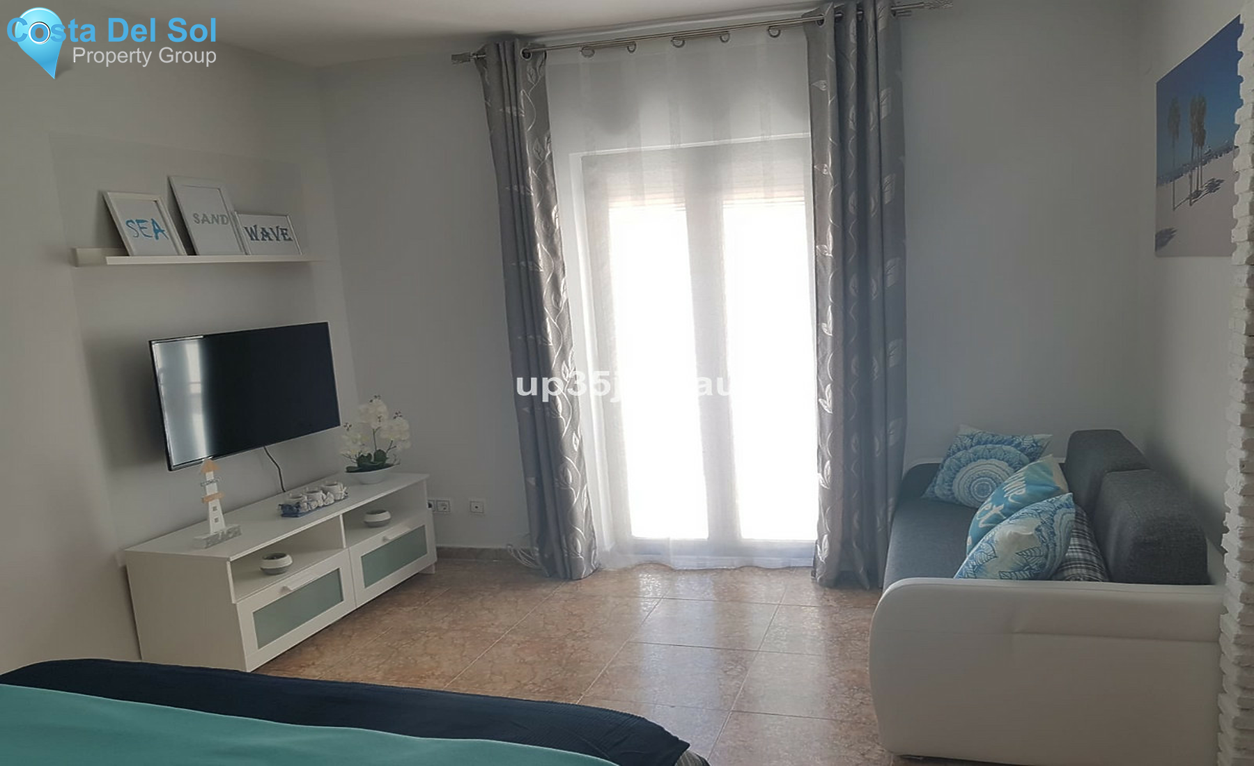 Middle Floor Apartment in Estepona-1361461