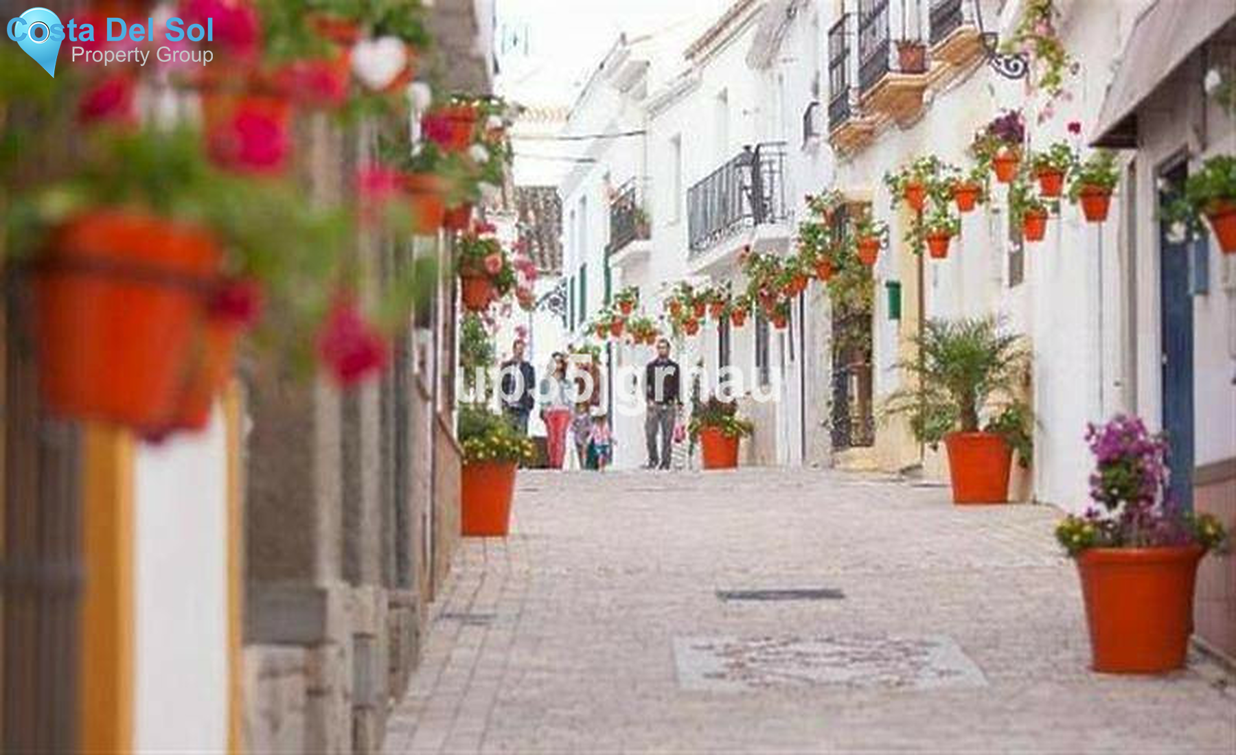 Middle Floor Apartment in Estepona-1361462