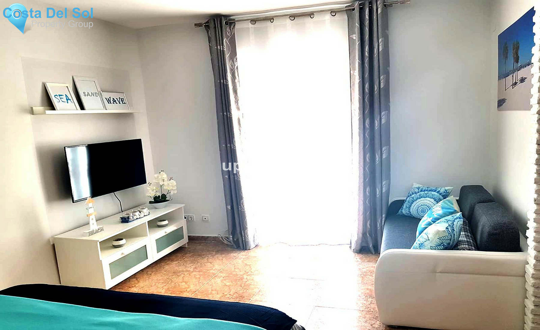 Middle Floor Apartment in Estepona-1361449