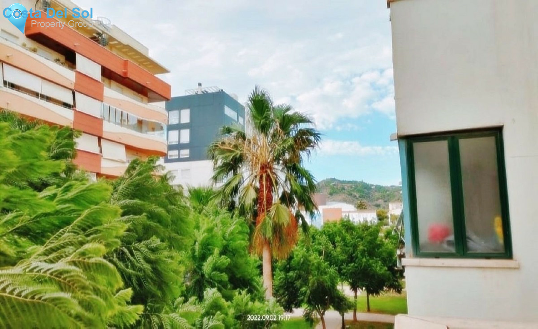 Middle Floor Apartment in Estepona