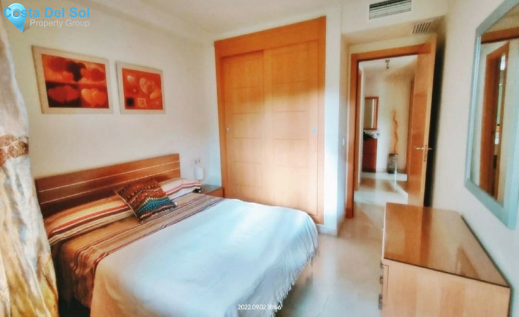 Middle Floor Apartment in Estepona-1401520