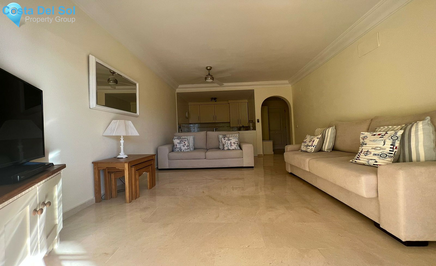 Middle Floor Apartment in Estepona-1436213