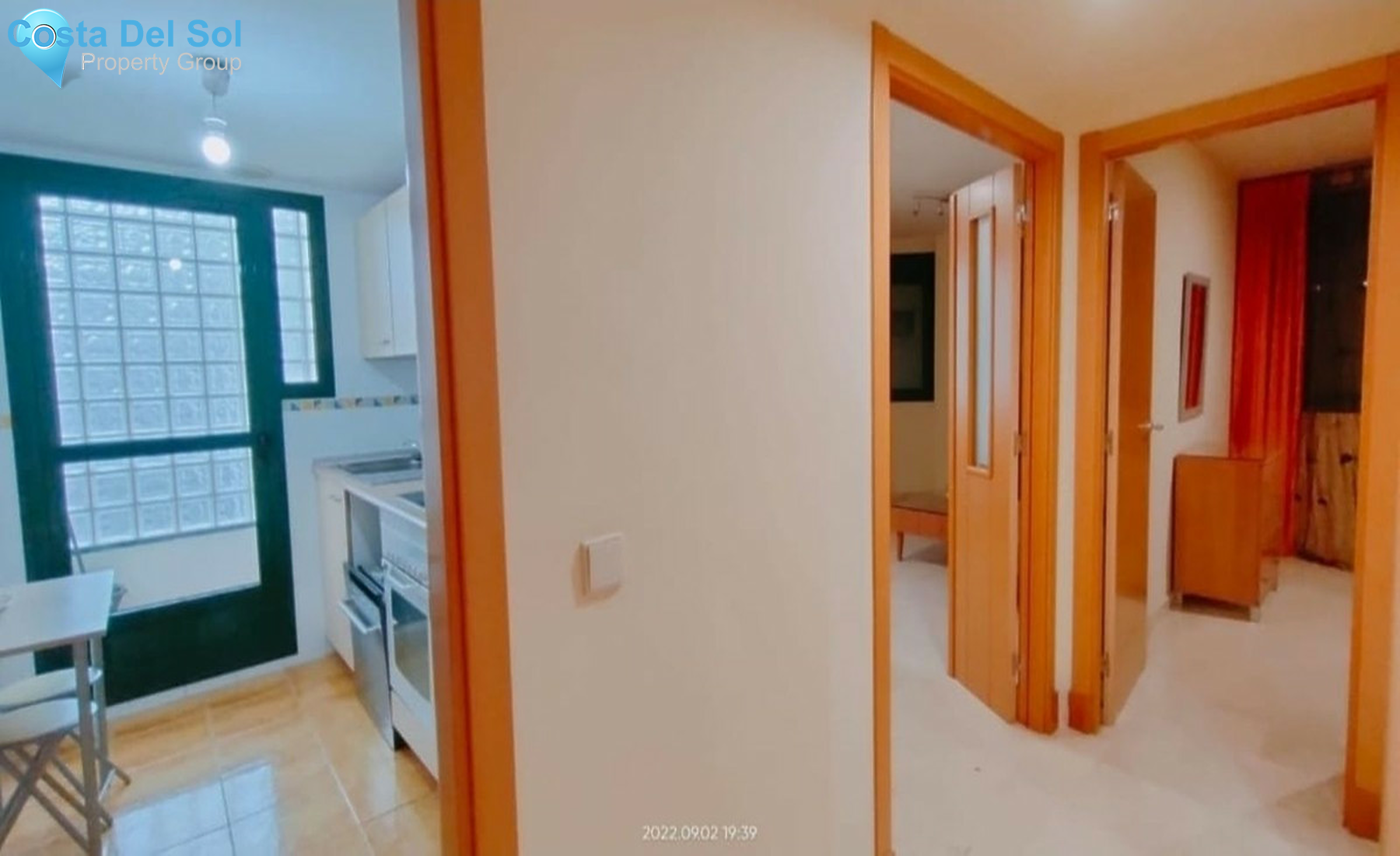 Middle Floor Apartment in Estepona-1504252