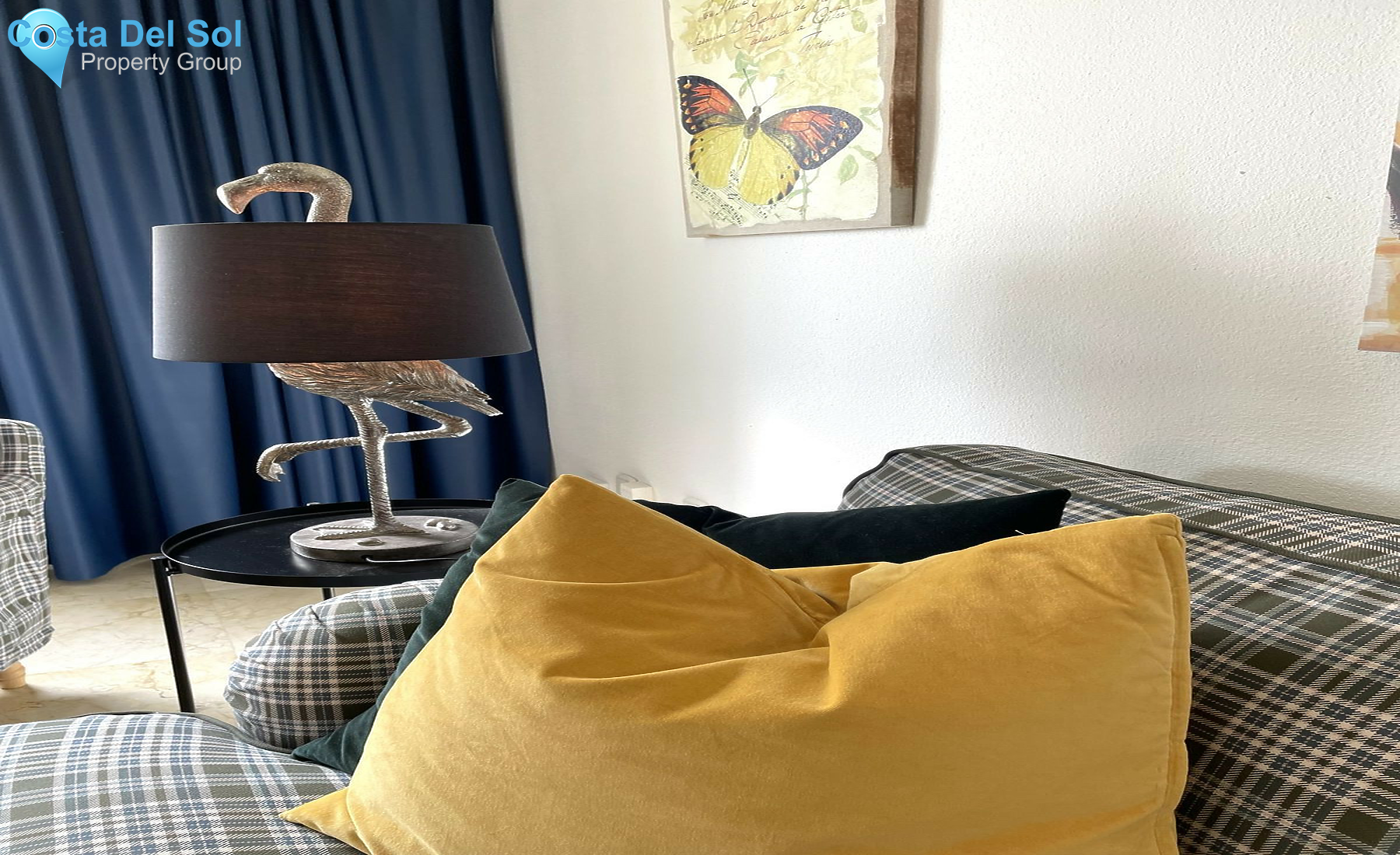 Middle Floor Apartment in Estepona-1542312