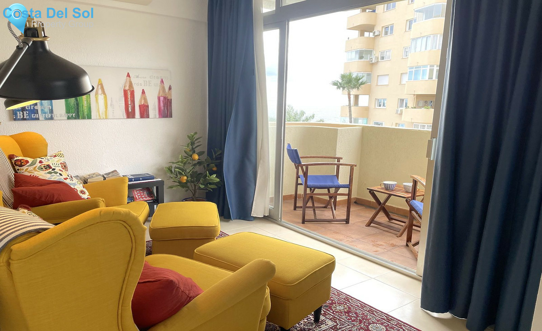 Middle Floor Apartment in Estepona-1542304