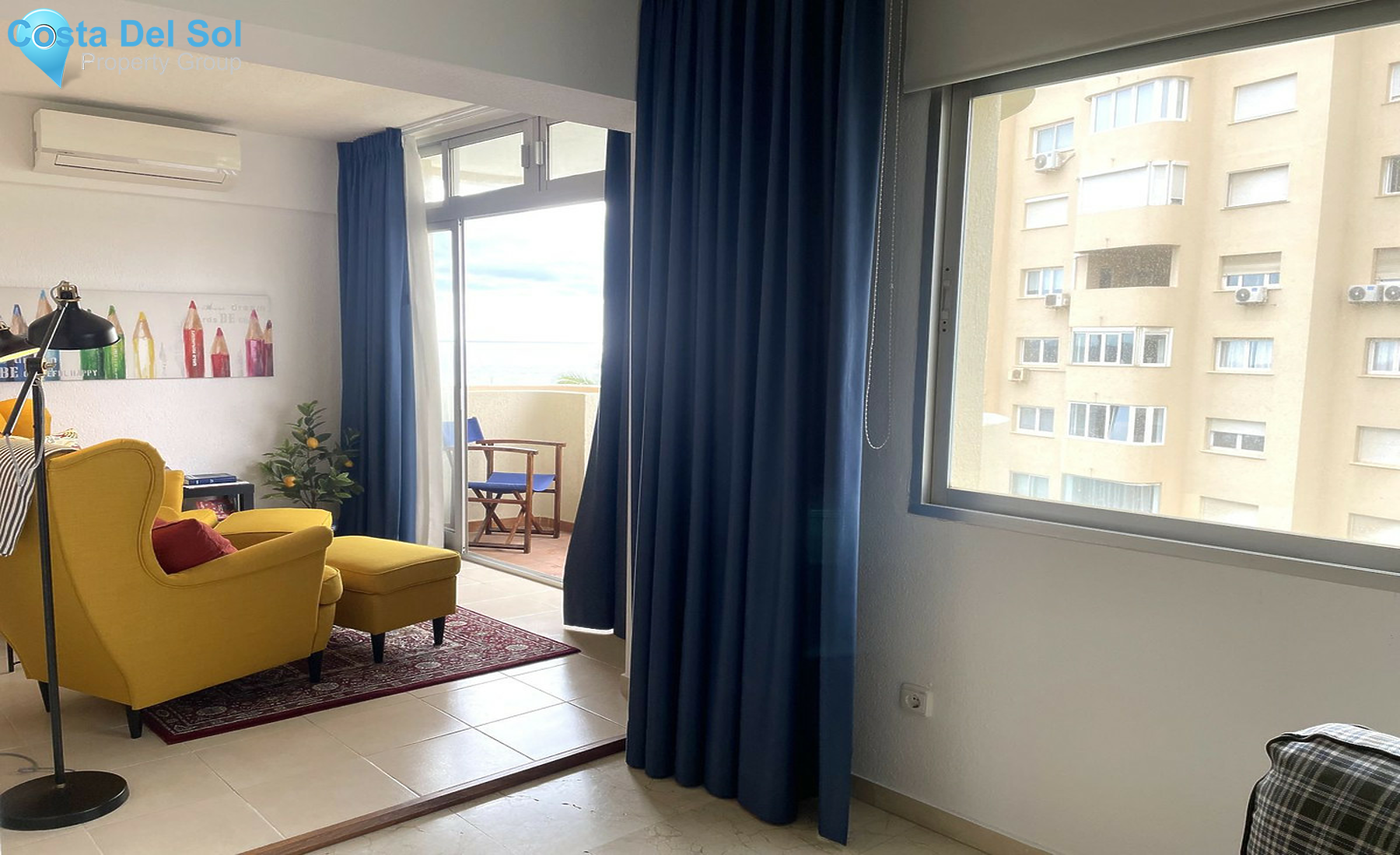 Middle Floor Apartment in Estepona-1542307