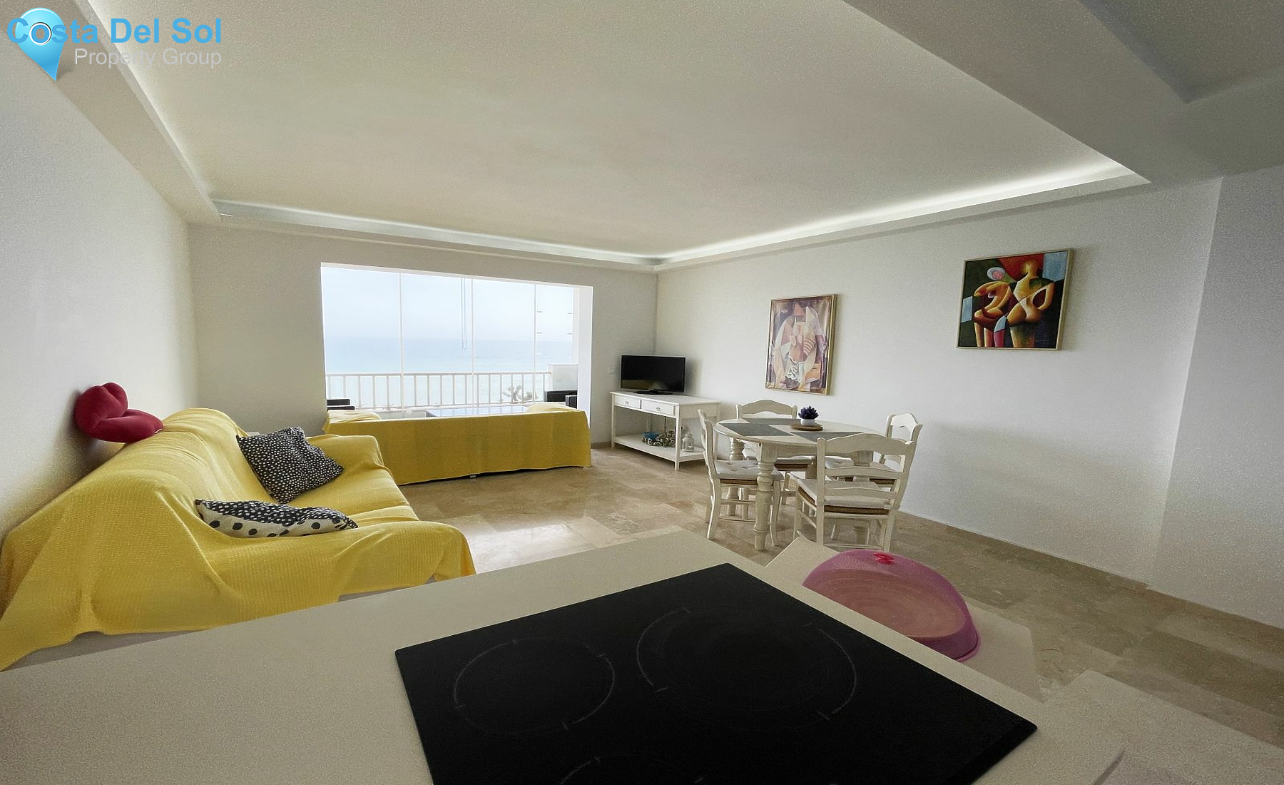 Middle Floor Apartment in Estepona-1135663