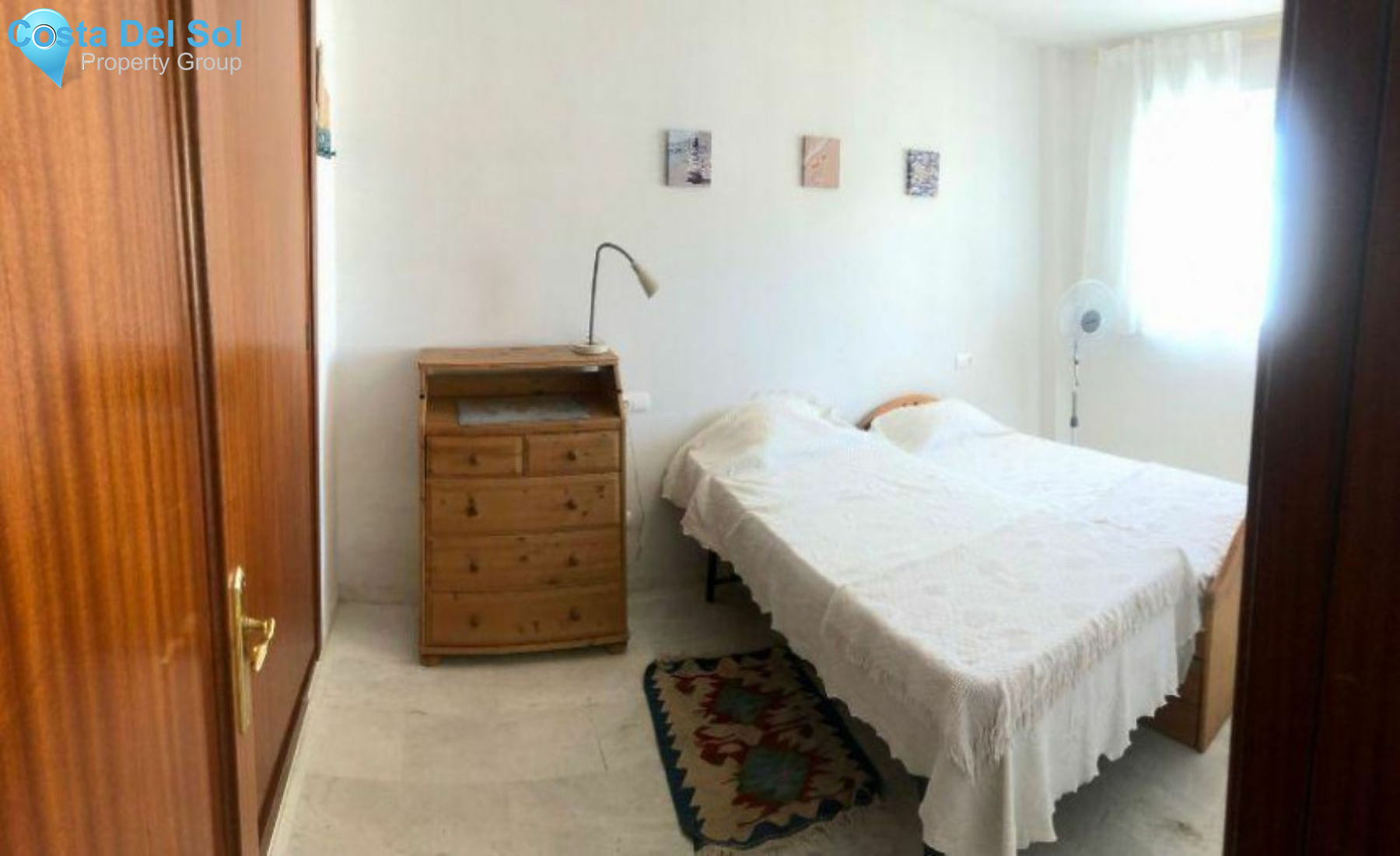 Middle Floor Apartment in Estepona-1170106