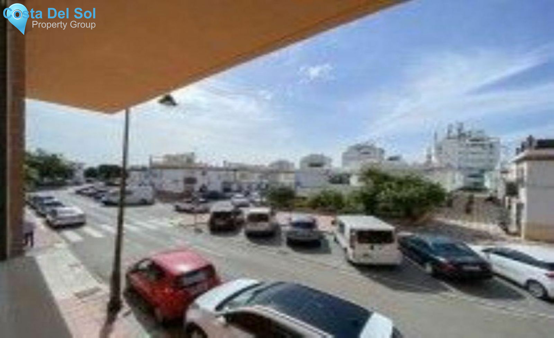 Middle Floor Apartment in Estepona-1170105