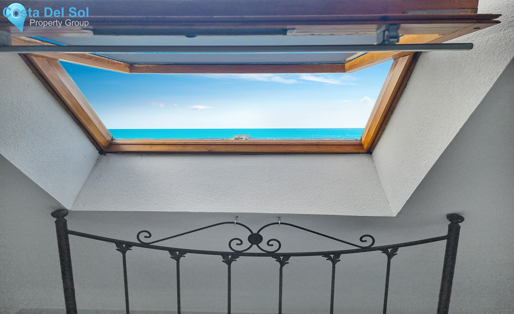 Middle Floor Apartment in Estepona-1192116