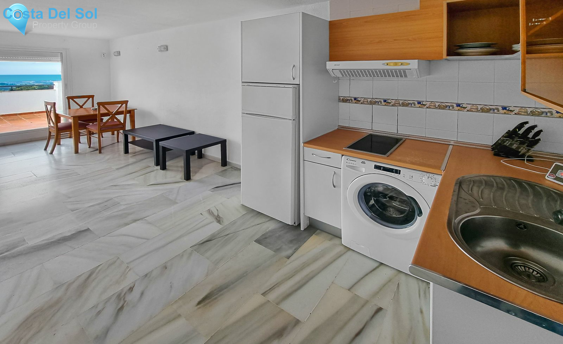 Middle Floor Apartment in Estepona-1192107