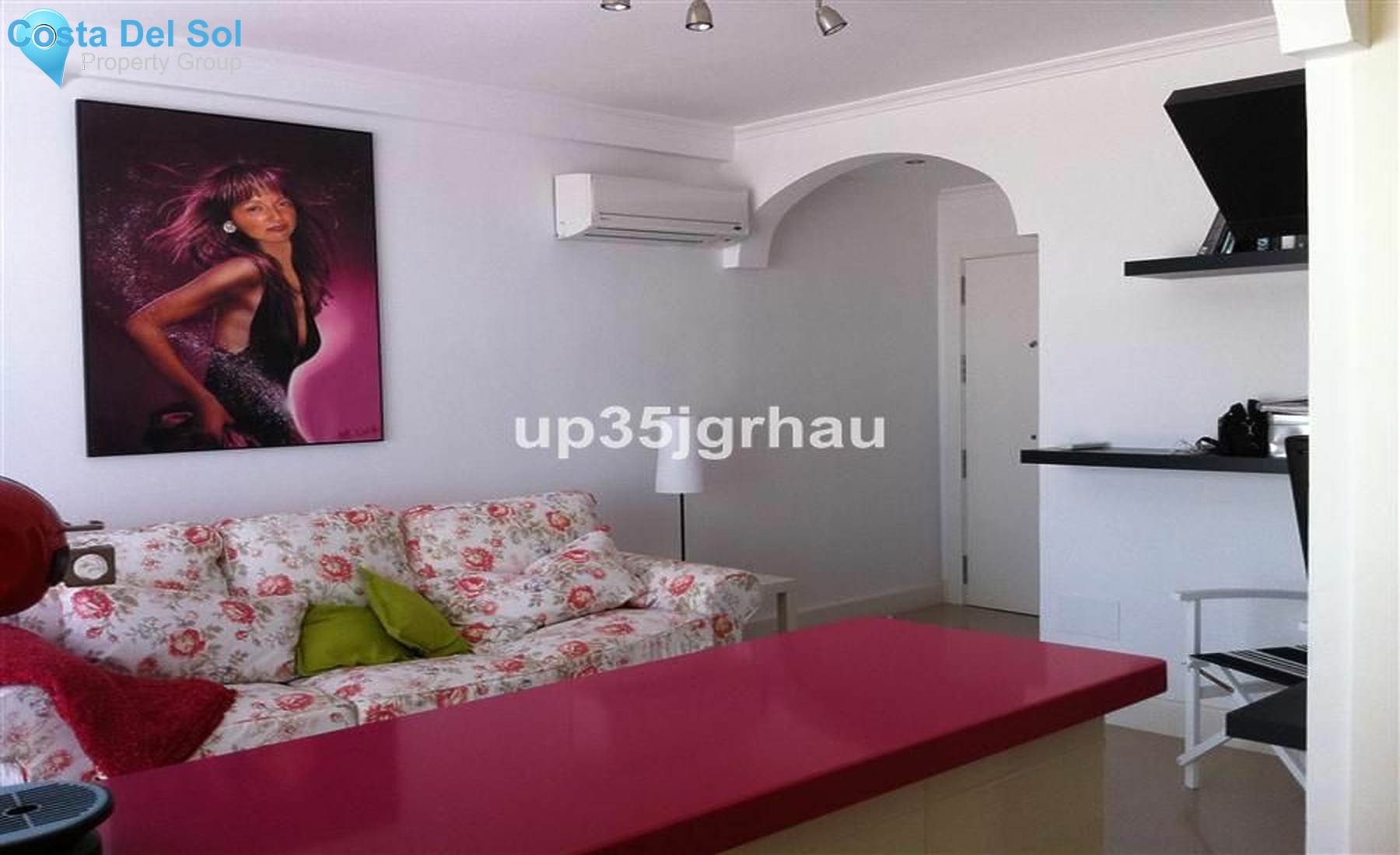 Middle Floor Apartment in Estepona-1221615