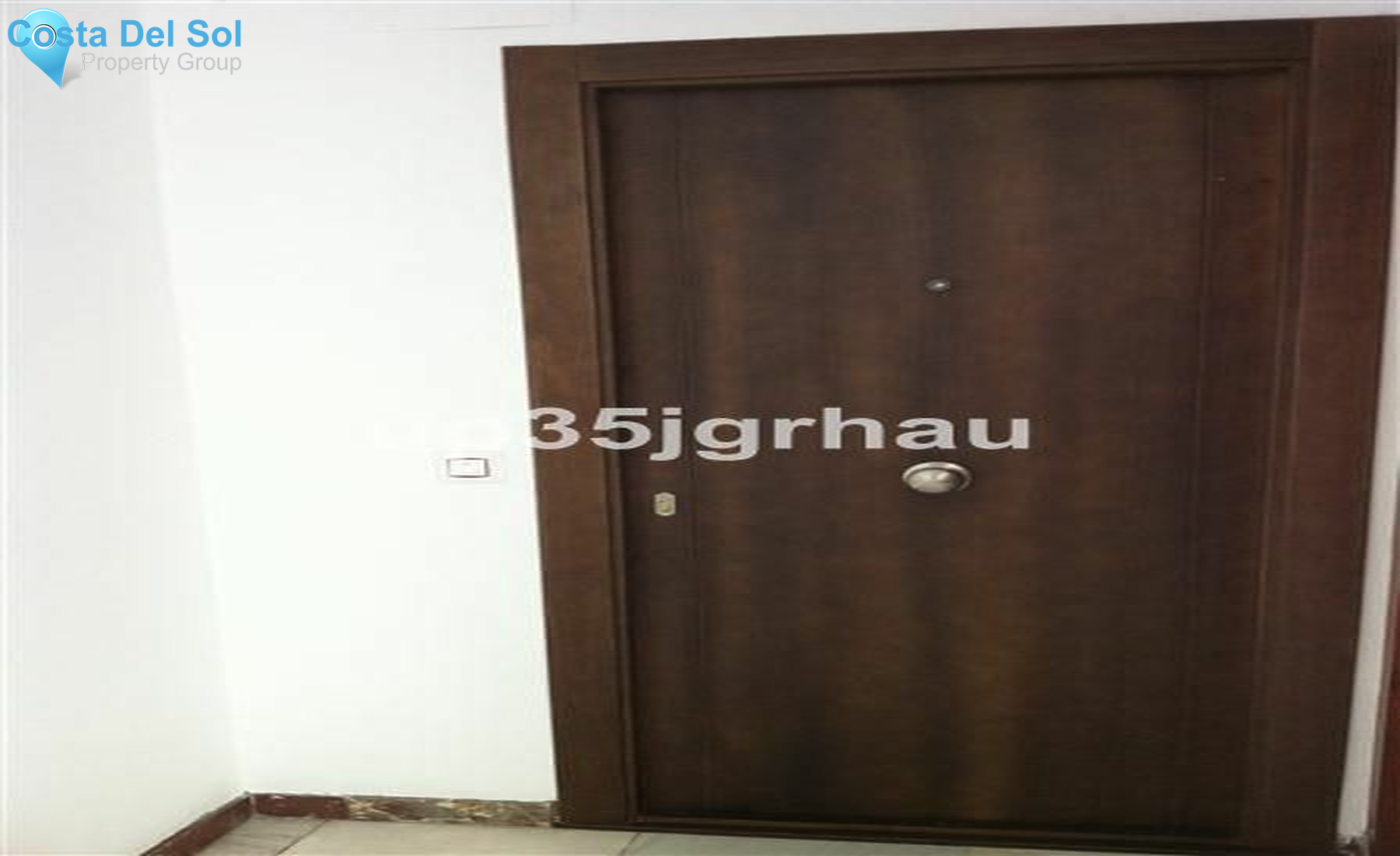 Middle Floor Apartment in Estepona-1221616