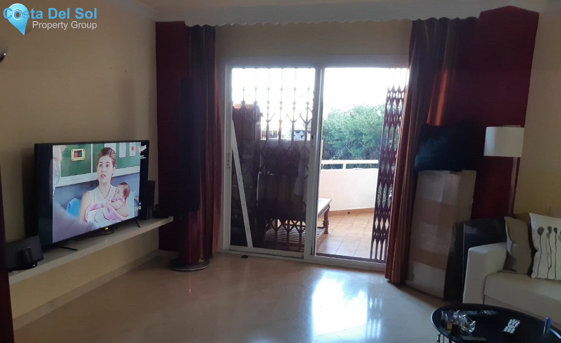 Middle Floor Apartment in Estepona-1227165