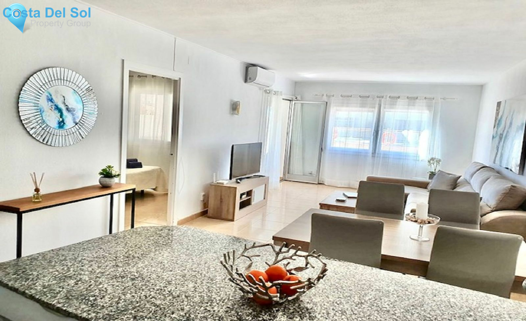 Middle Floor Apartment in Estepona-1424968