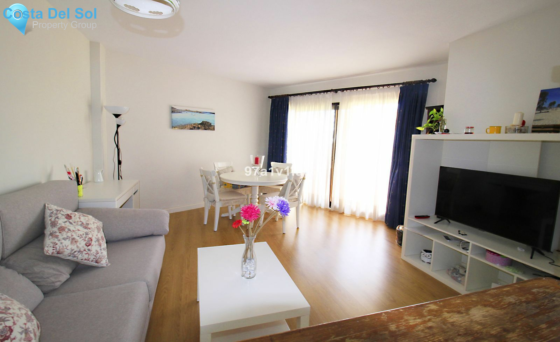 Middle Floor Apartment in Estepona