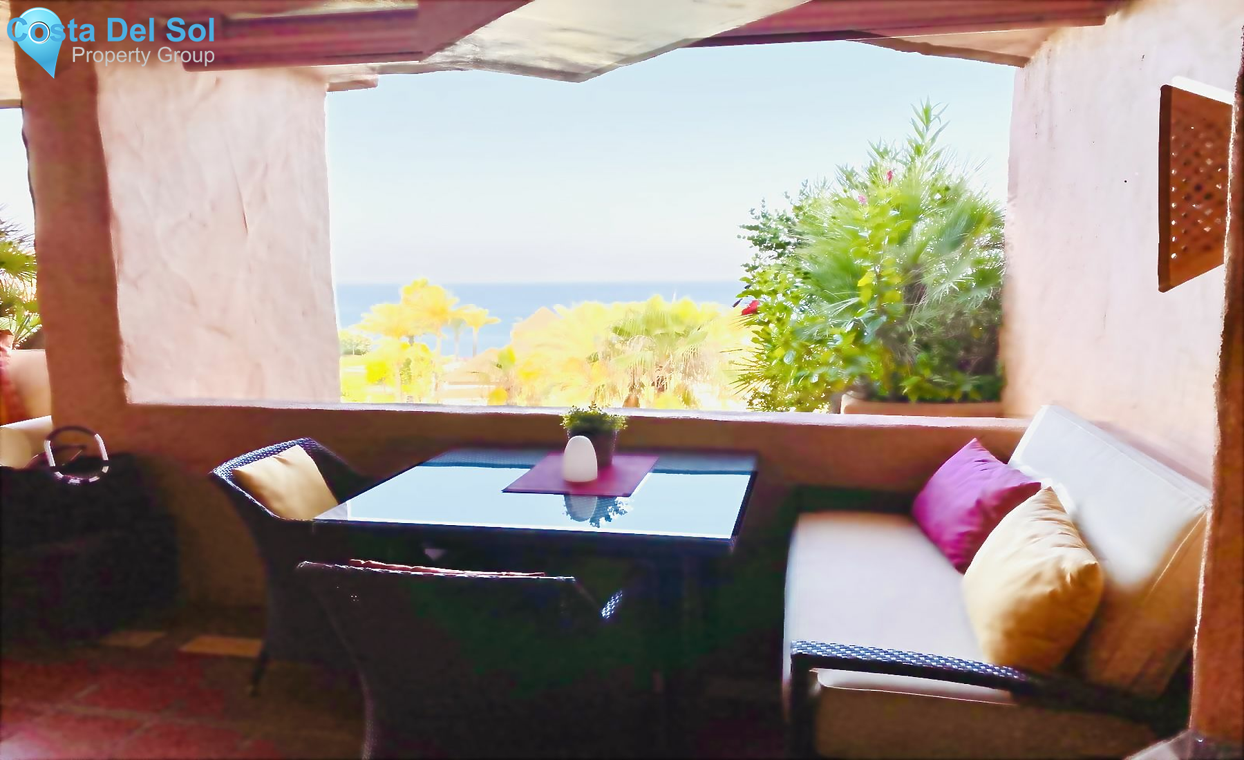 Middle Floor Apartment in Estepona-1431400