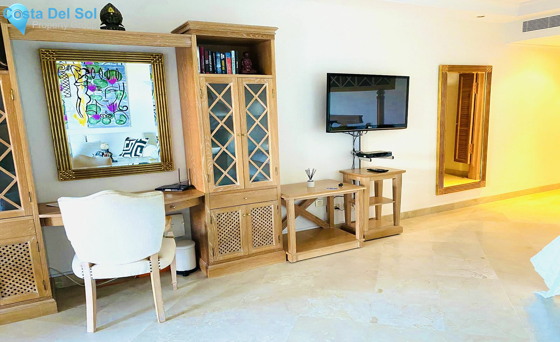 Middle Floor Apartment in Estepona-1431391