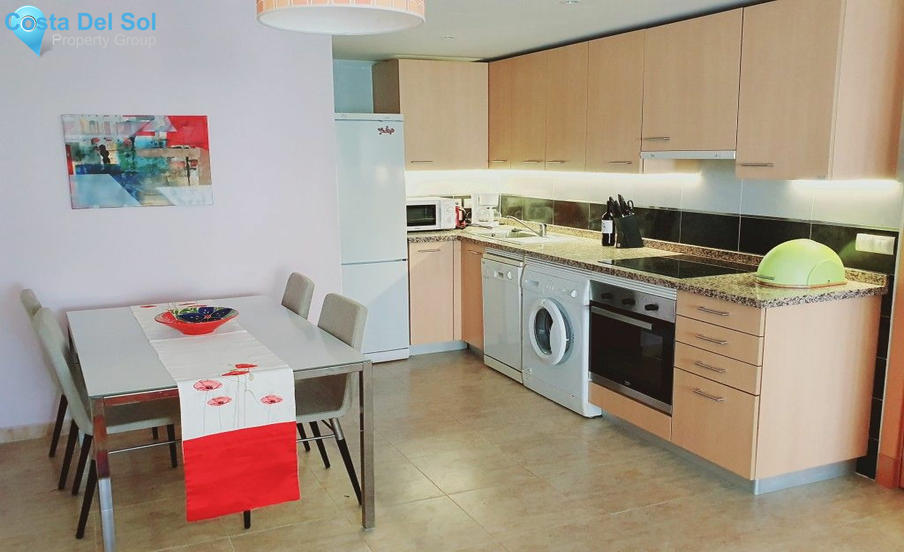 Middle Floor Apartment in Estepona-1445479