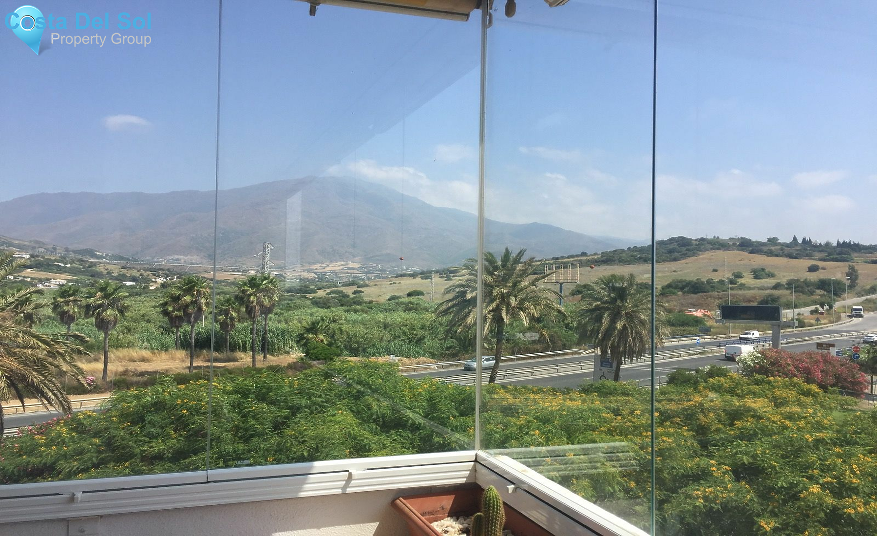 Middle Floor Apartment in Estepona-1472406