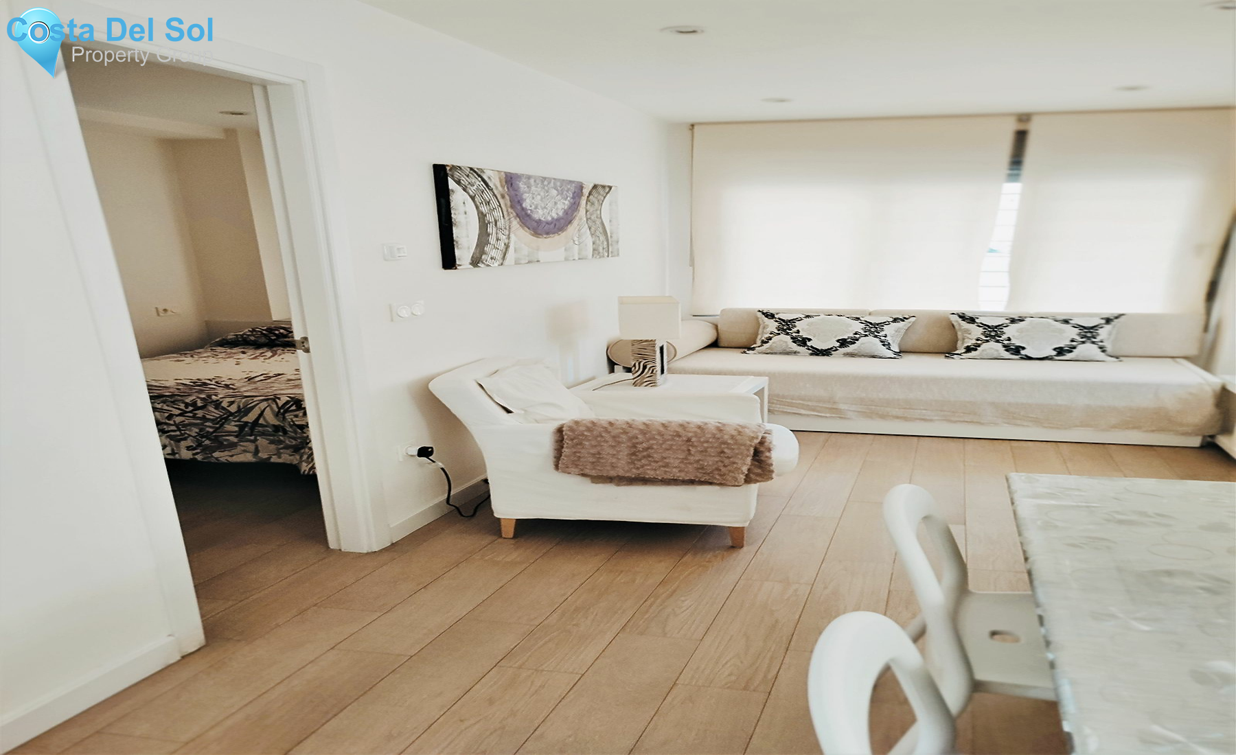 Middle Floor Apartment in Estepona-1473721