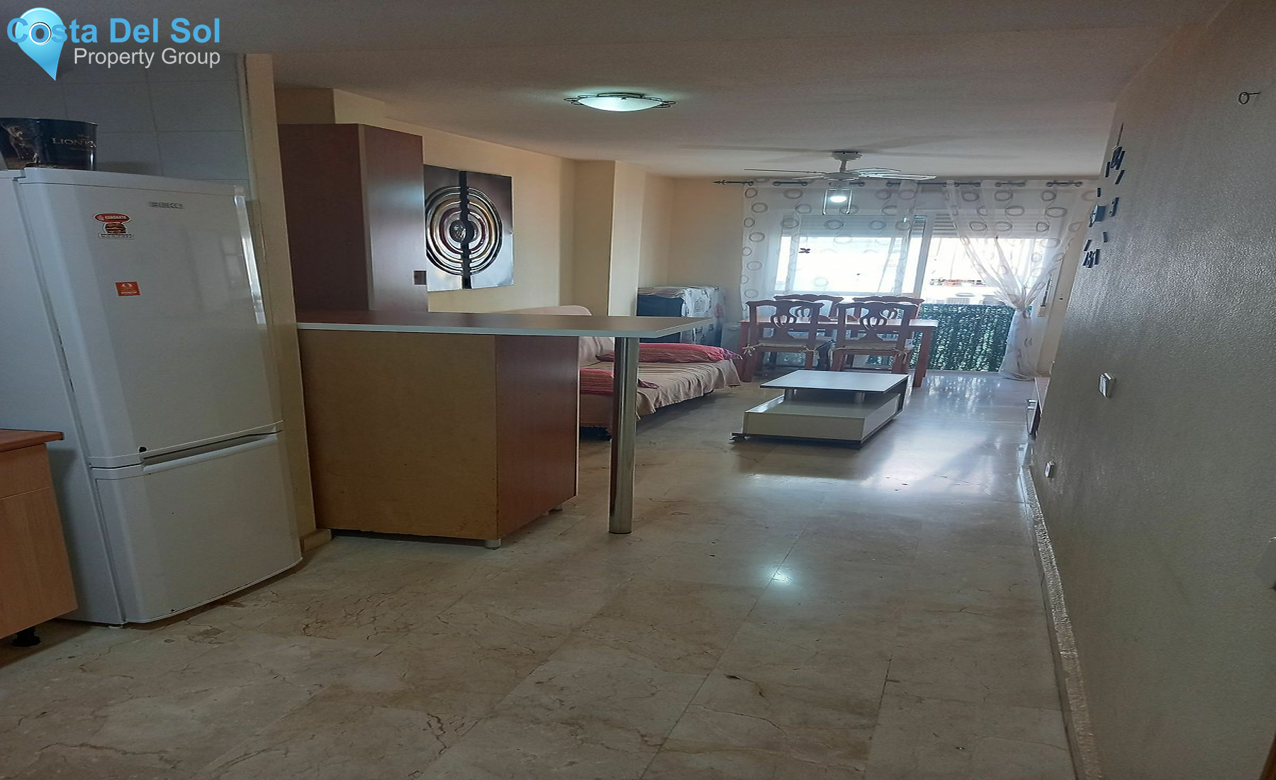 Middle Floor Apartment in Estepona-1486708