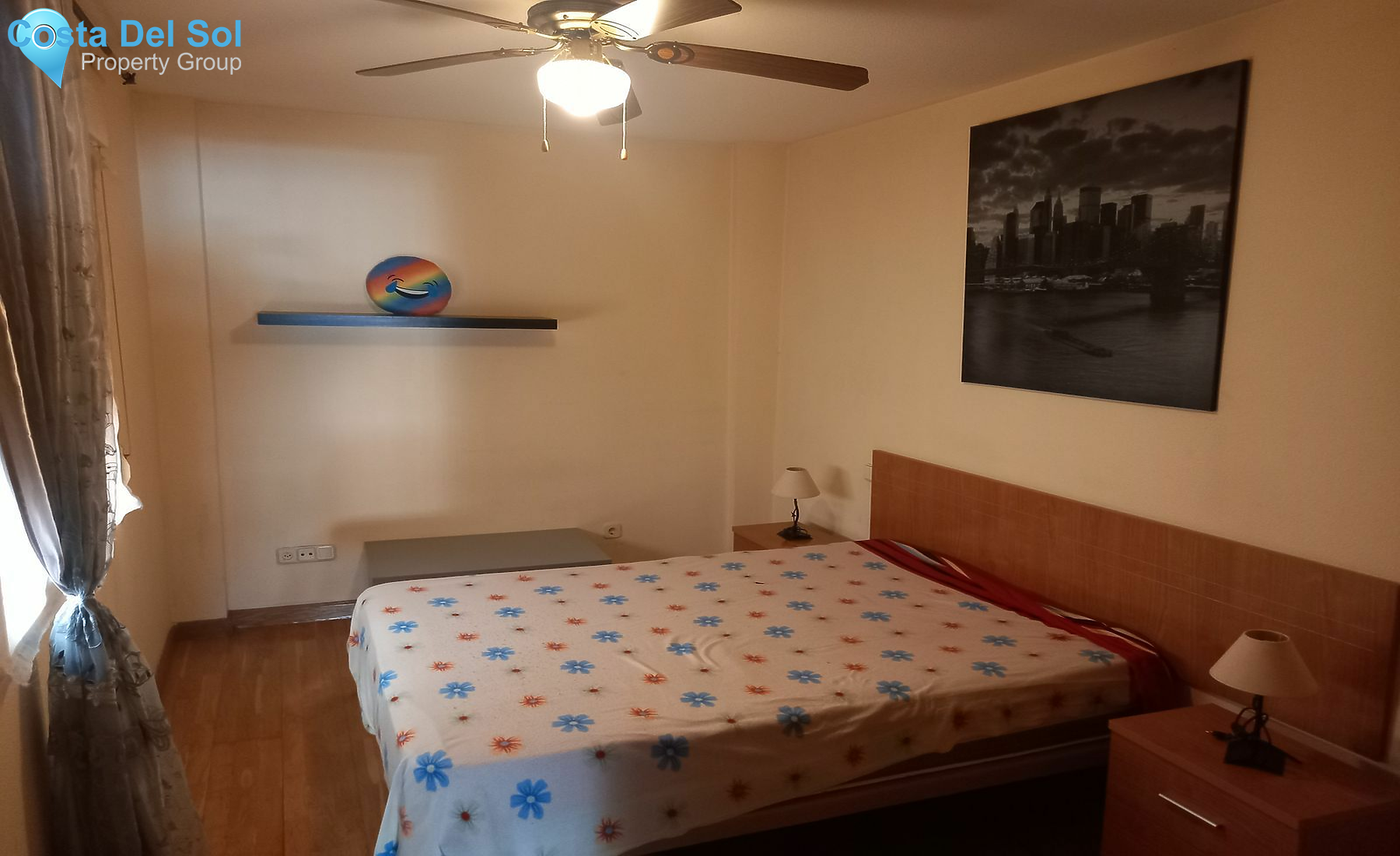Middle Floor Apartment in Estepona-1486717