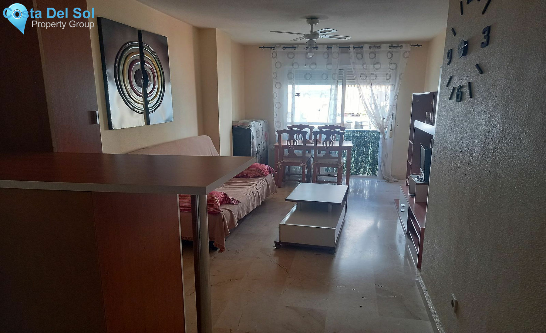 Middle Floor Apartment in Estepona-1486700