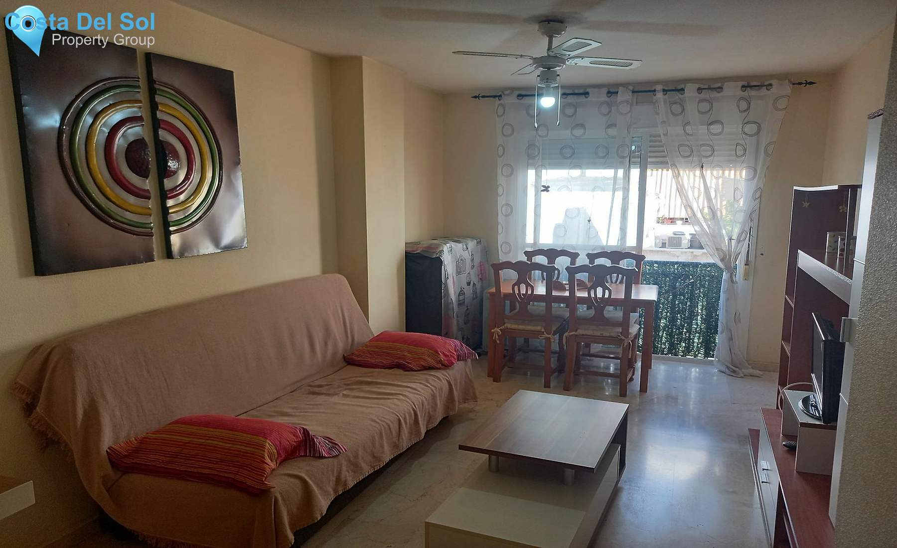 Middle Floor Apartment in Estepona-1486705