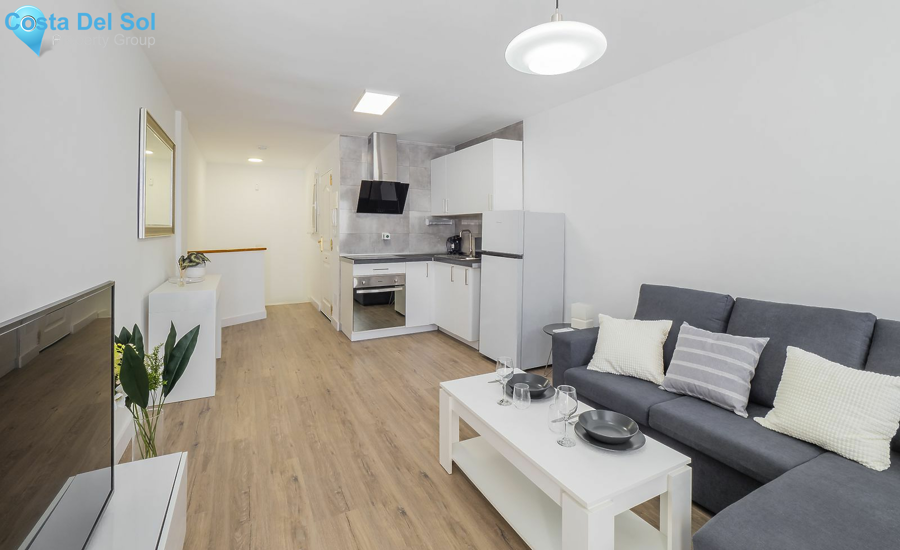 Middle Floor Apartment in Estepona-1491083