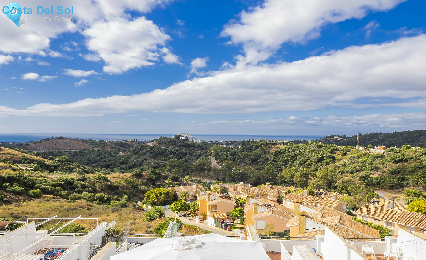 Middle Floor Apartment in Estepona-1491072
