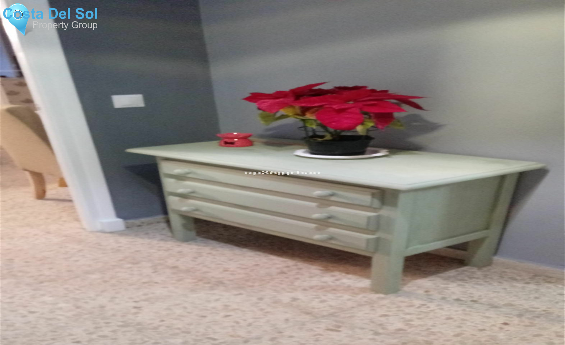Middle Floor Apartment in Estepona-1495801