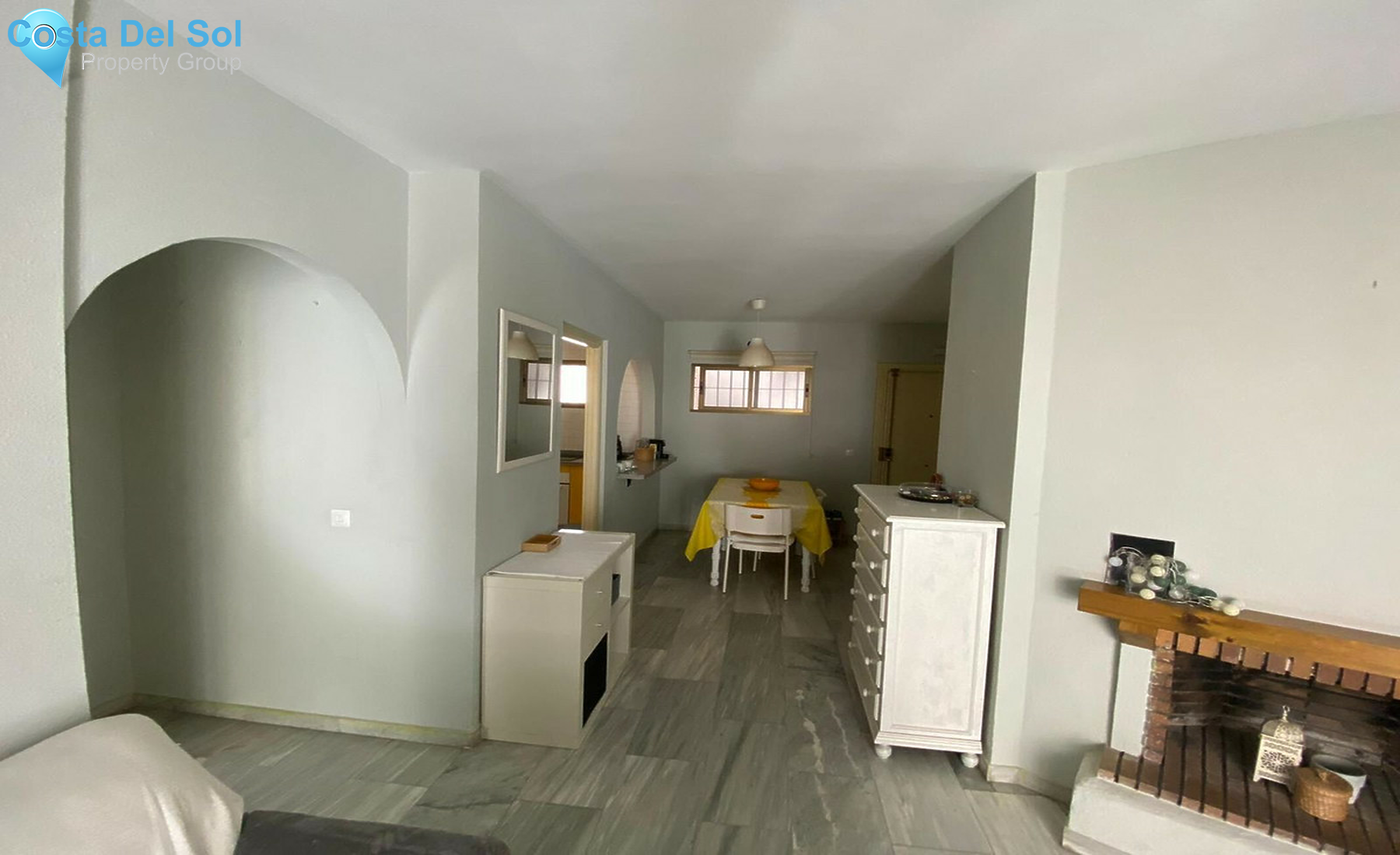Middle Floor Apartment in Fuengirola-1237566