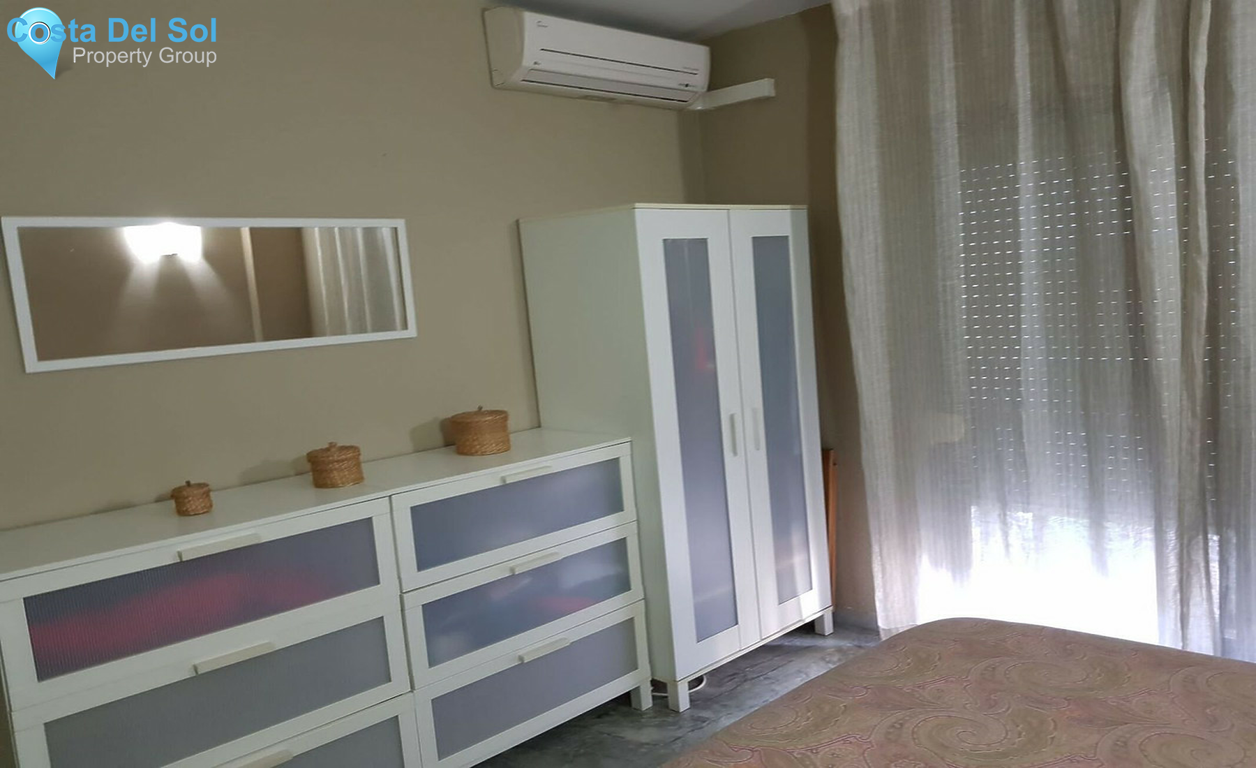 Middle Floor Apartment in Fuengirola-1237569