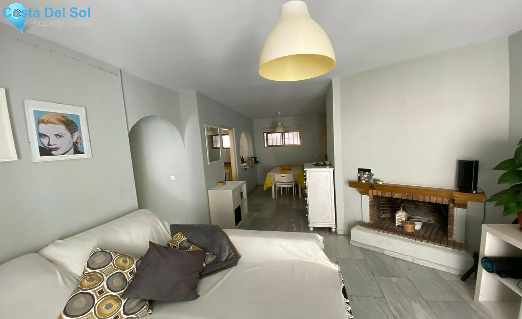 Middle Floor Apartment in Fuengirola-1237564