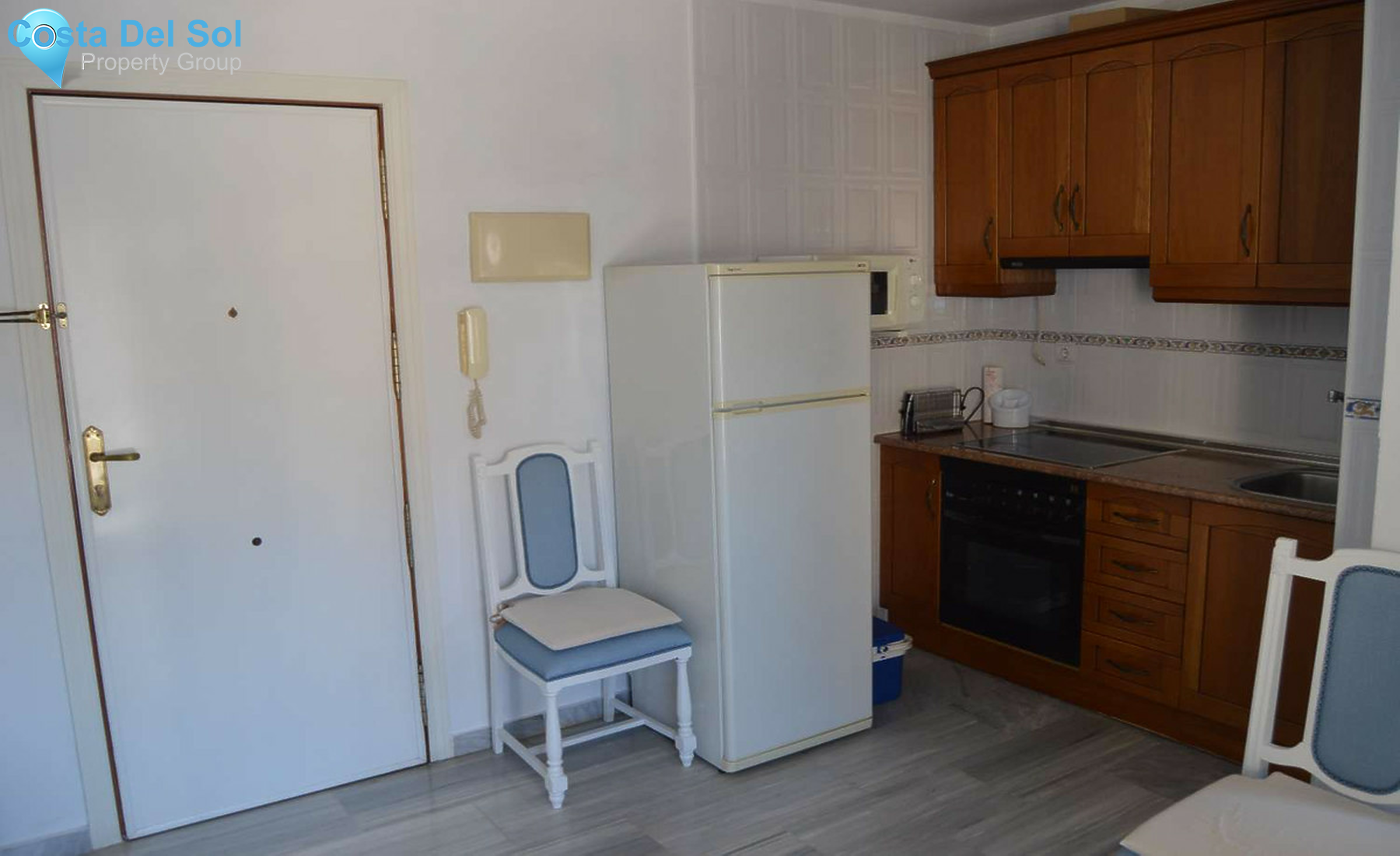 Middle Floor Apartment in Fuengirola-1250501