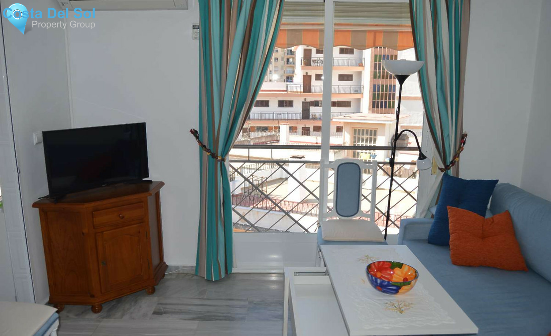 Middle Floor Apartment in Fuengirola-1250504