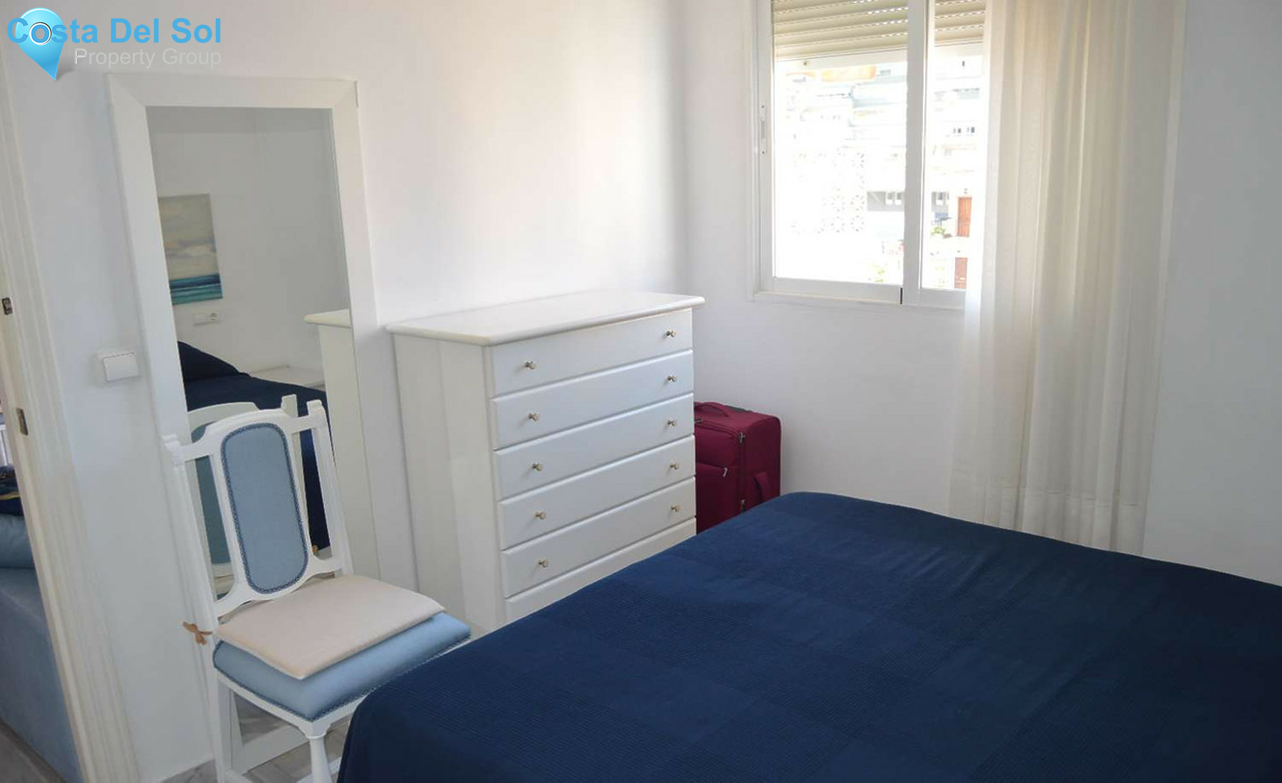 Middle Floor Apartment in Fuengirola-1250509