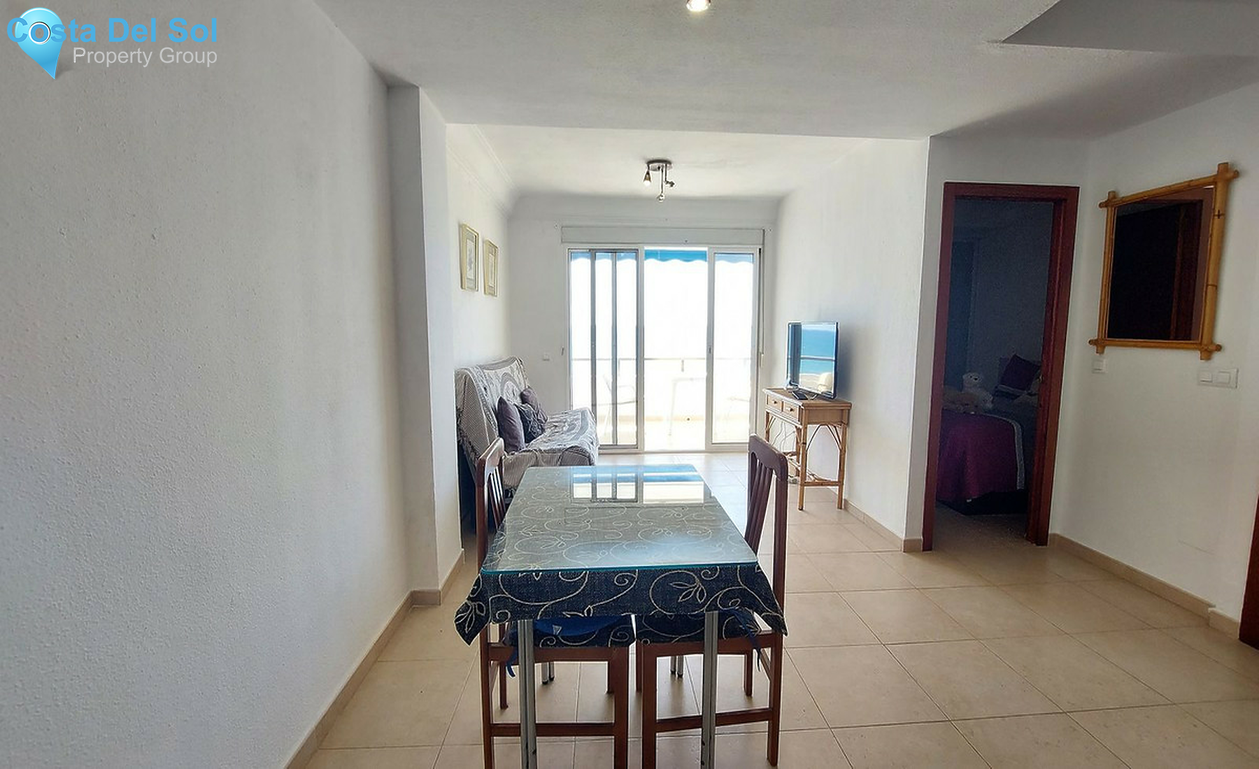 Middle Floor Apartment in Fuengirola-1279367