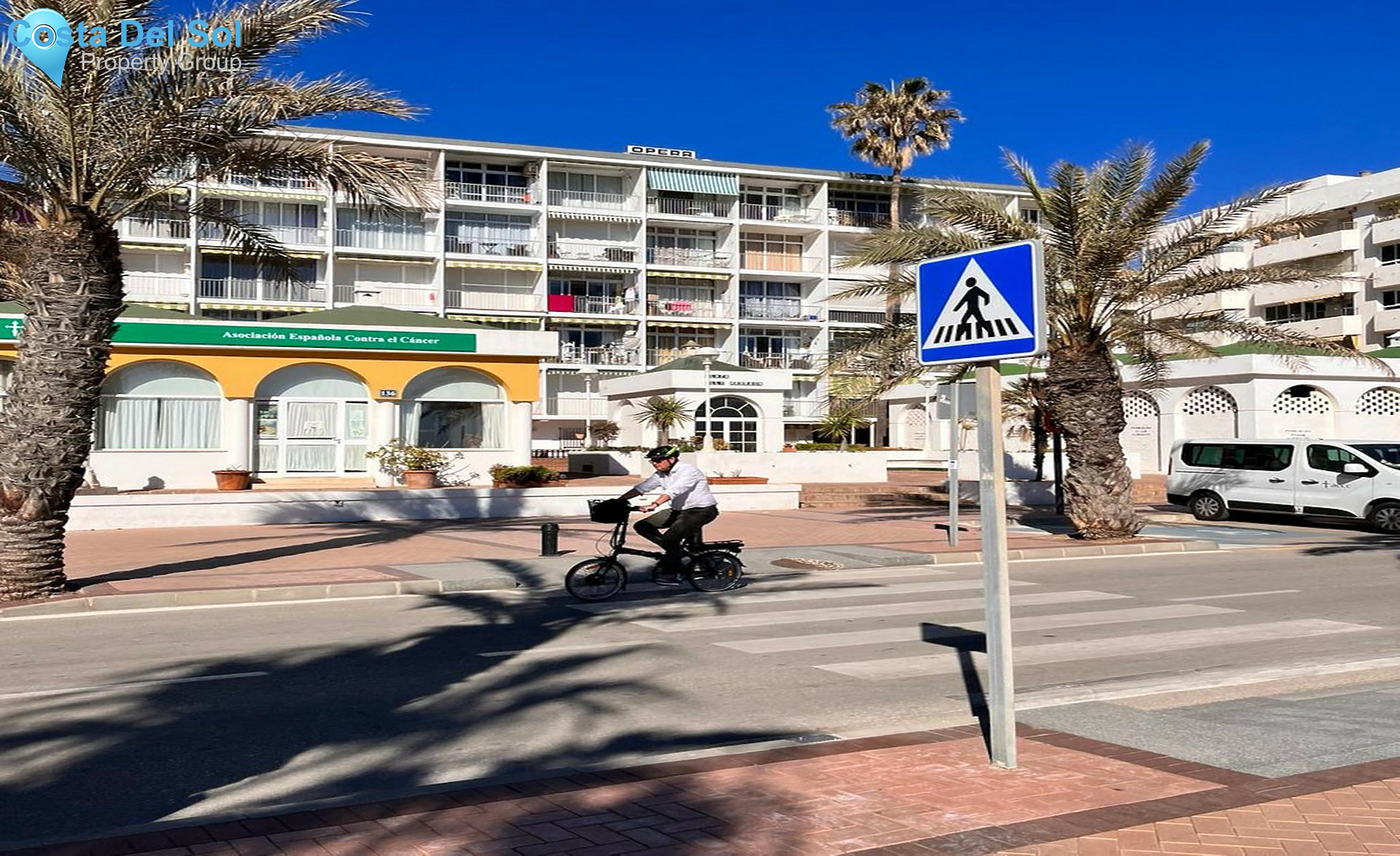 Middle Floor Apartment in Fuengirola-1299008