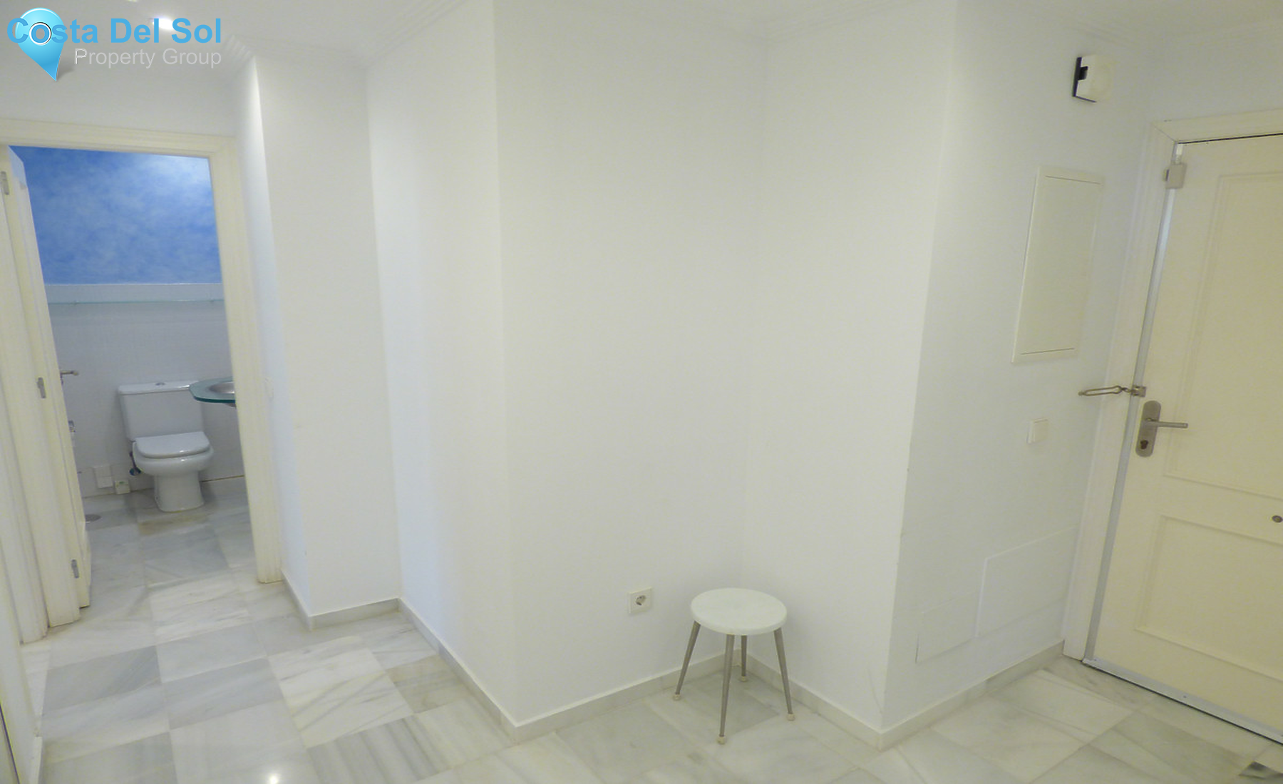 Middle Floor Apartment in Fuengirola-1339460