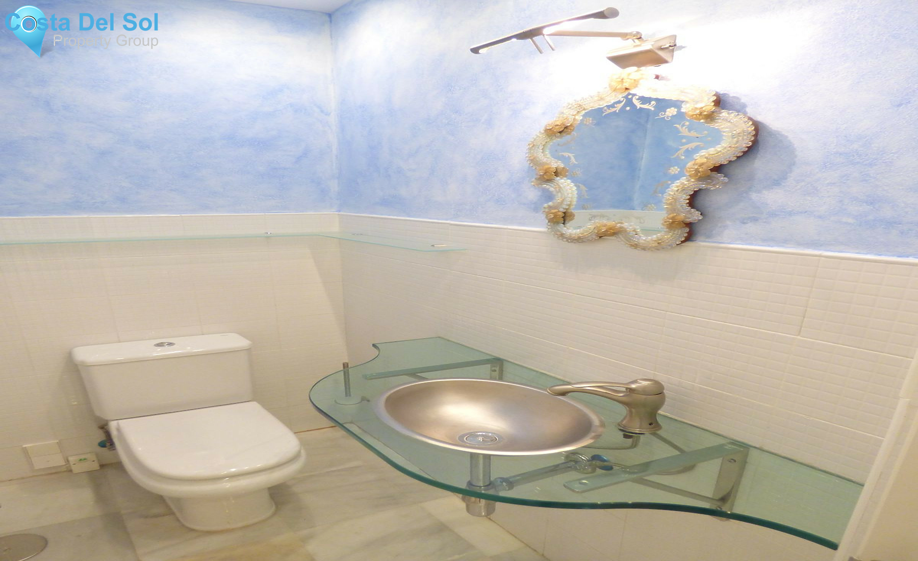 Middle Floor Apartment in Fuengirola-1339462